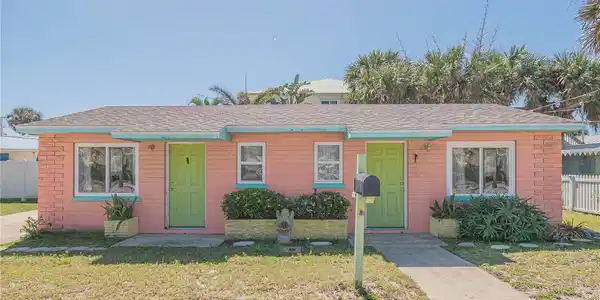 411 ESTHER STREET