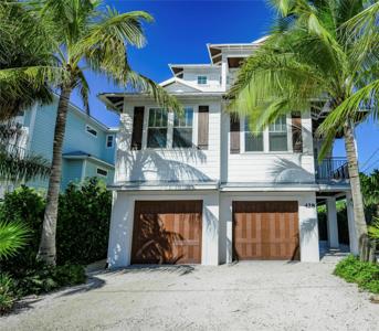 428 MAGNOLIA