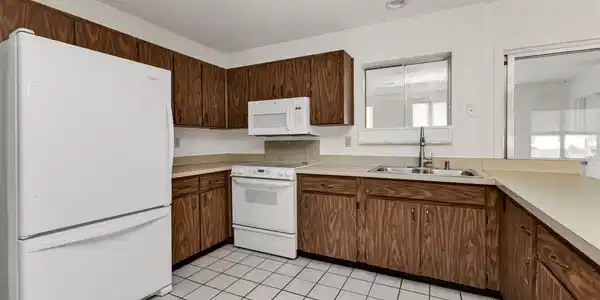 Image 4 Image 4