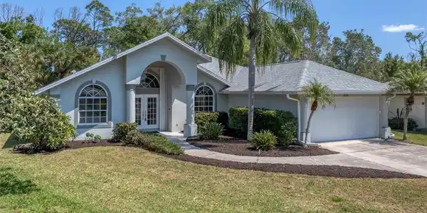 330 PENROSE CIRCLE
