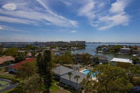5940 PELICAN BAY PLAZA S