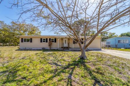 6509 3RD STREET COURT W