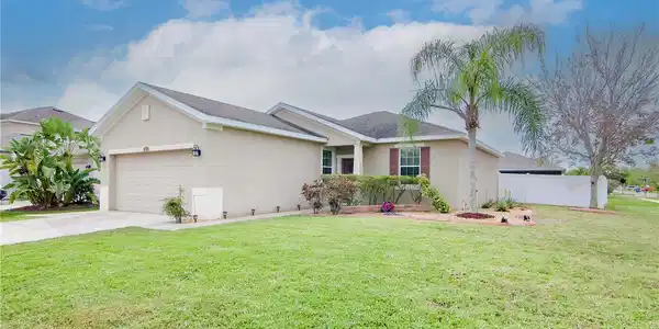401 STONE BRIAR DRIVE