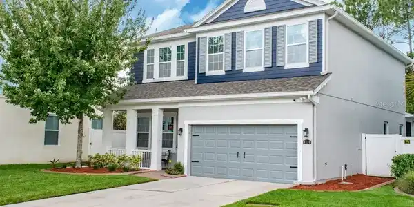 8114 CHAMPIONS FOREST WAY
