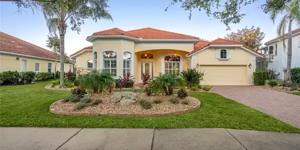 72 RIVER TRAIL DRIVE
