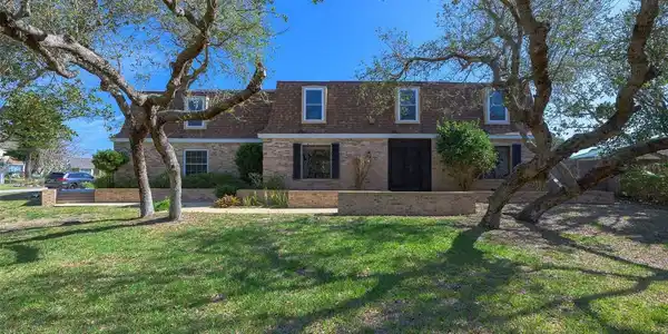 3565 JOHN ANDERSON DRIVE