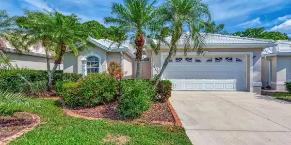 1109 SOUTHLAKE COURT