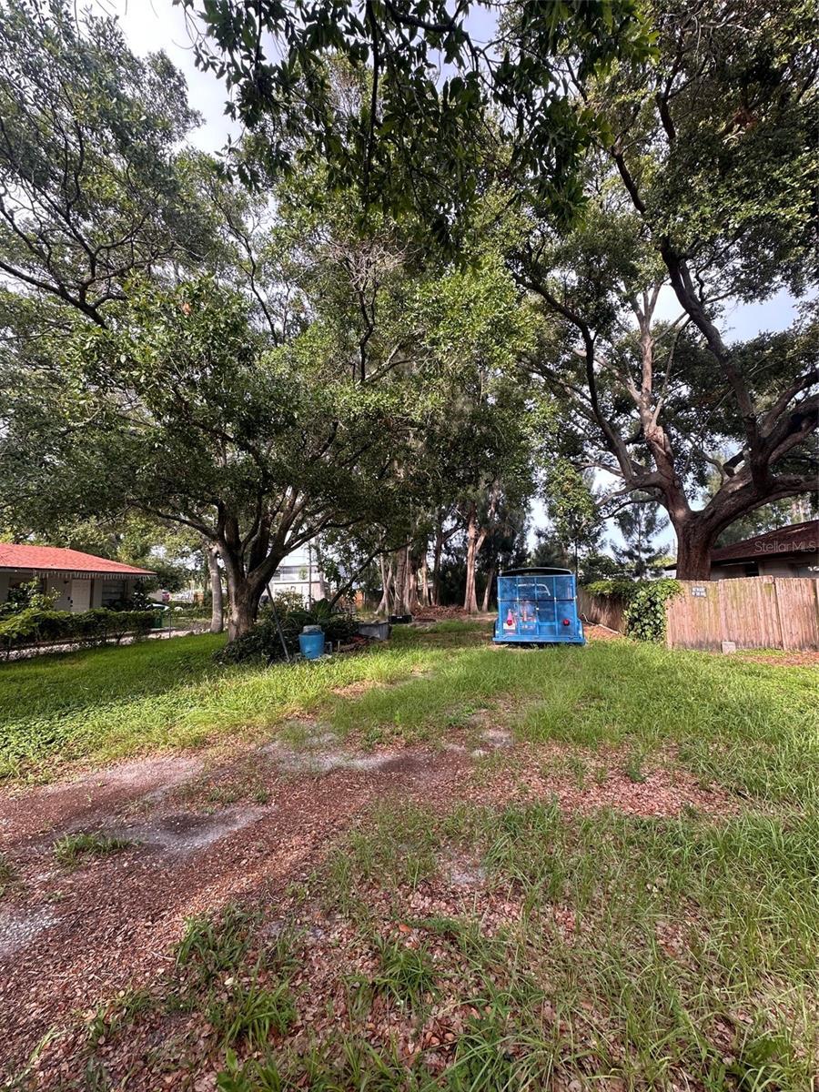 Image 1 Image 1