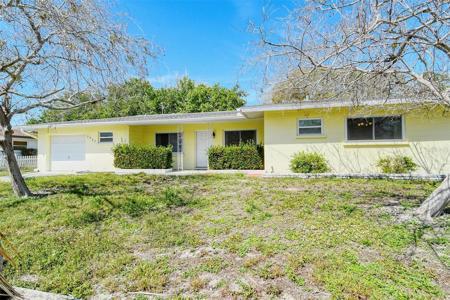2527 SUNNYSIDE STREET