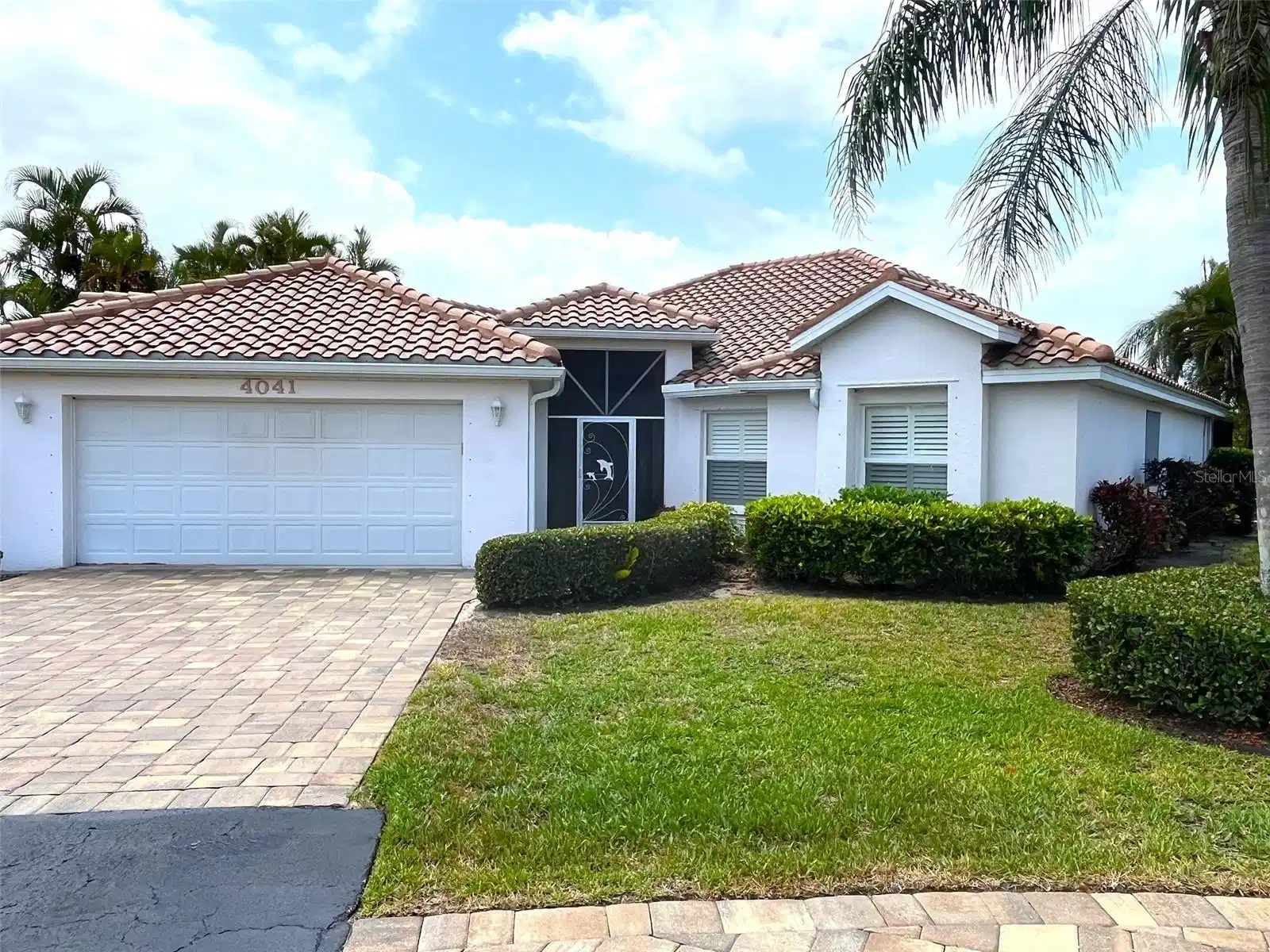Image 1 Image 1