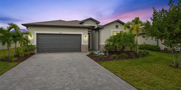 1824 SADDLEWOOD CIRCLE