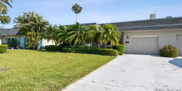 9135 PINEHURST DRIVE