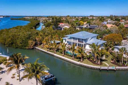 610 LONGVIEW DRIVE
