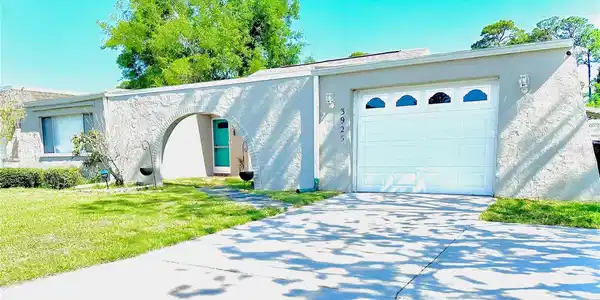 3925 CLAREMONT DRIVE
