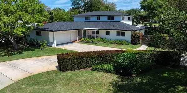 1739 EAGLES NEST DRIVE