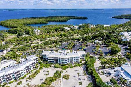 5000 GASPARILLA RD