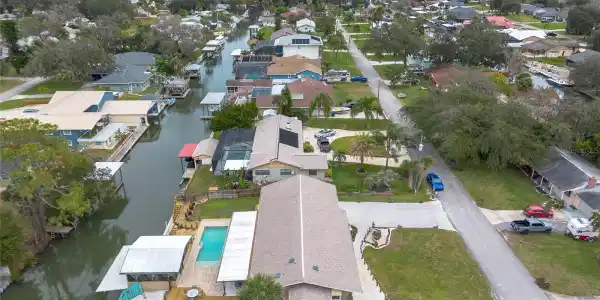 133 FLAMINGO ROAD