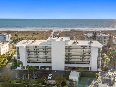 625 BEACH ROAD