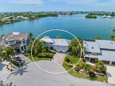 619 N POINT DRIVE