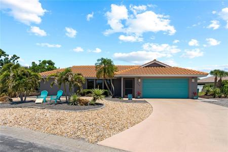 522 BOXWOOD LANE