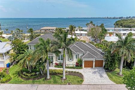 830 TARAWITT DRIVE