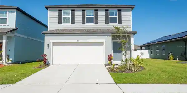 904 SUNLIT CORAL STREET