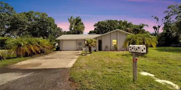 4621 NAFTIS LANE