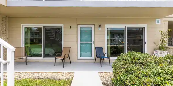 335 N CAUSEWAY