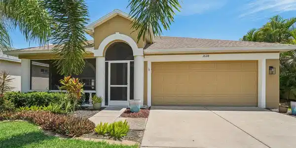 1628 BONITA BLUFF COURT