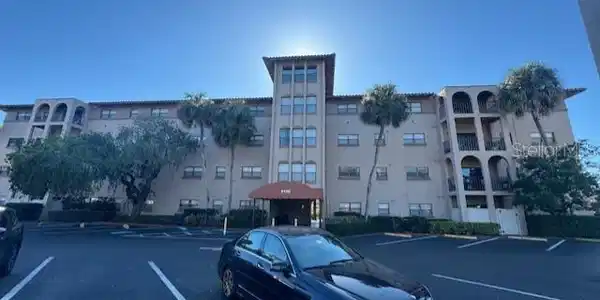 6150 GULFPORT BOULEVARD S
