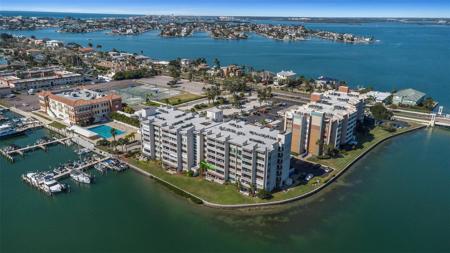 450 TREASURE ISLAND CAUSEWAY