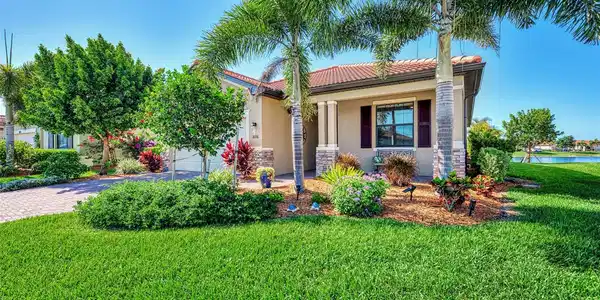 10196 CROOKED CREEK DRIVE