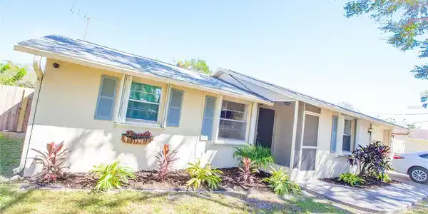 2947 ARROWHEAD ROAD