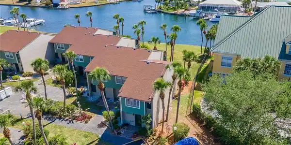 1028 APOLLO BEACH BOULEVARD