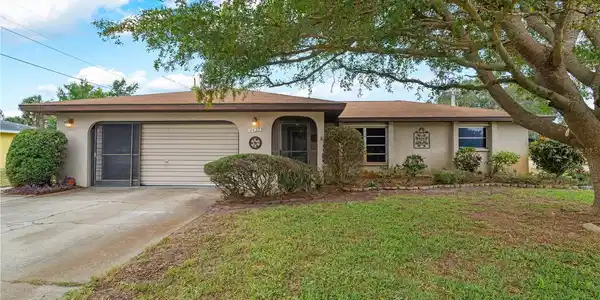 4432 POMPANO ROAD