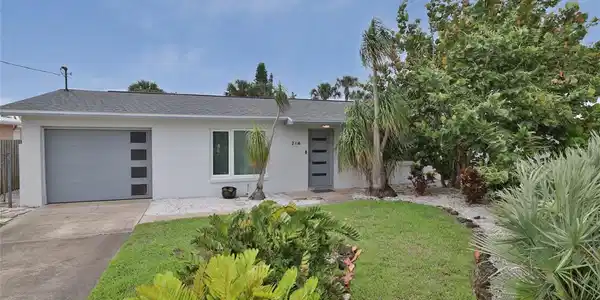 214 ROBINSON ROAD