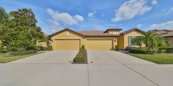 5417 SUNSET FALLS DRIVE