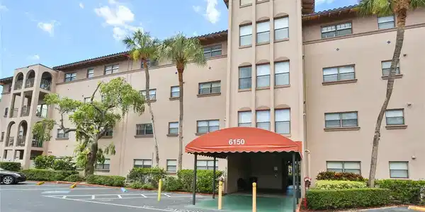 6150 GULFPORT BOULEVARD S