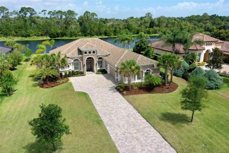 206 WILLOW OAK WAY