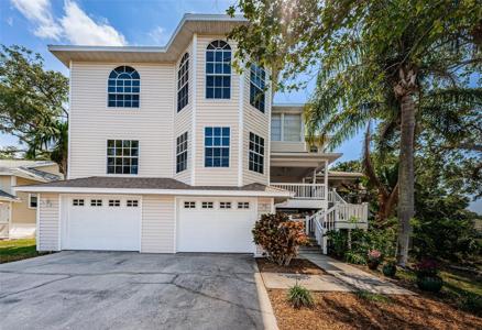 376 HATTIE STREET