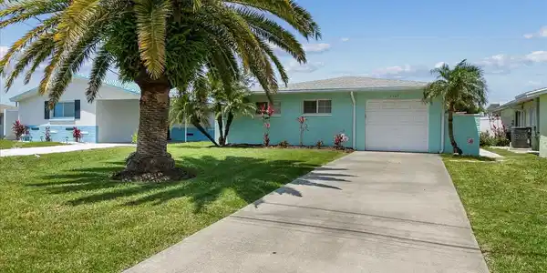 4523 TOPSAIL TRAIL