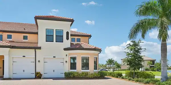10042 CROOKED CREEK DRIVE