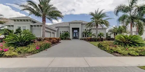 819 MANNS HARBOR DRIVE