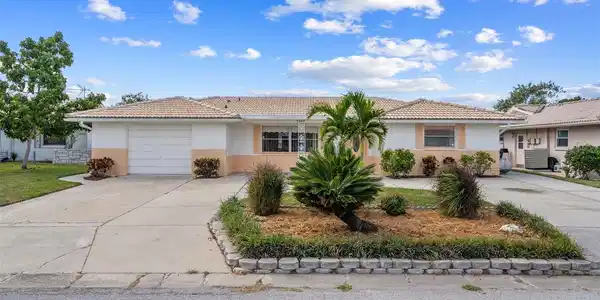 5009 FORECASTLE DRIVE