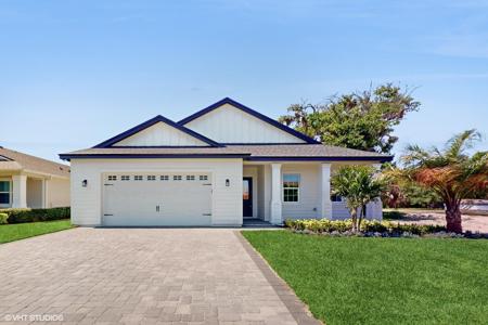 494 CHEYENNE DR