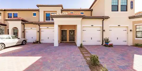 10200 STAGGERBUSH DRIVE