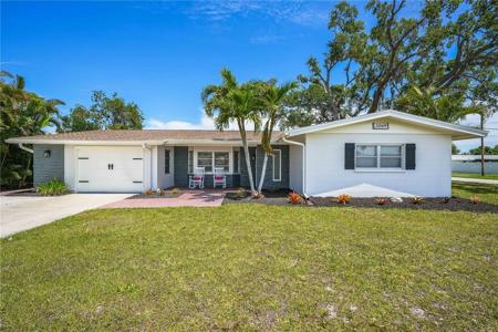 3069 GULF GATE DRIVE