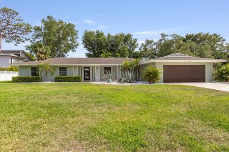 322 SUWANEE AVENUE
