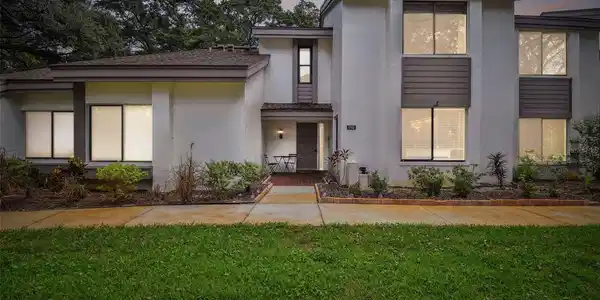 1750 LAKE CYPRESS DRIVE
