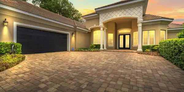 64 OAK VIEW CIRCLE W